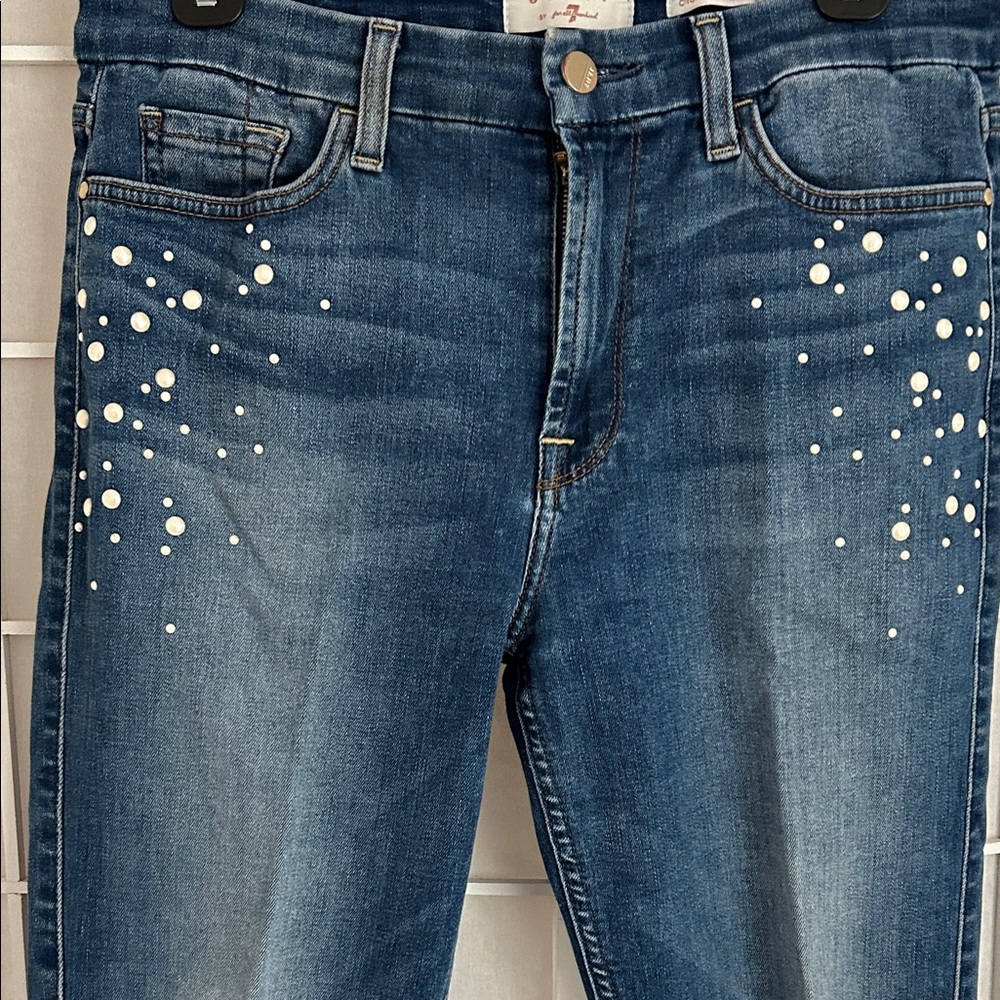Cropped Straight  Blue Jeans with Pearl Accents
